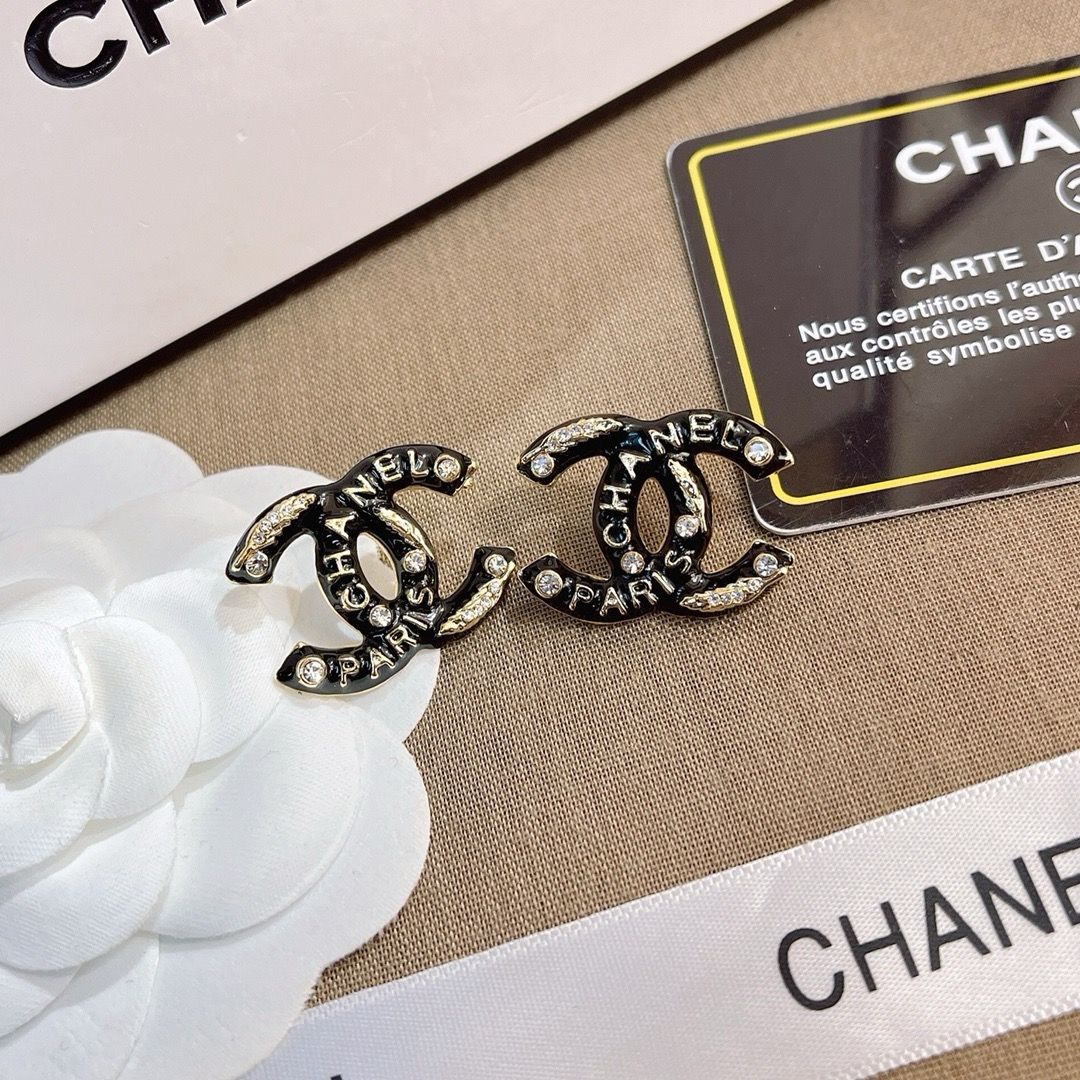 WhatsApp Image 2025-08-18 at 14.57.04_f554861f CC Black Earrings - Image 1