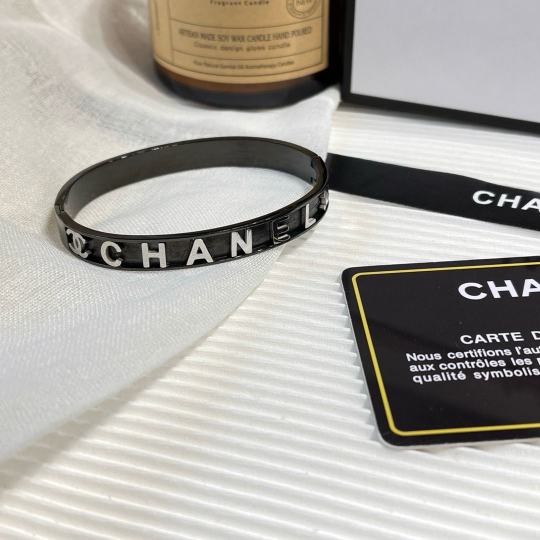 WhatsApp Image 2025-08-18 at 14.58.24_ac1183a2 CC Black Edition Logo Bracelet - Image 1