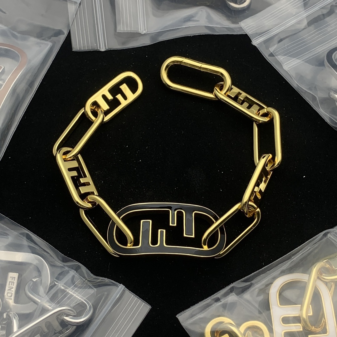 16856061 FF Black O'Lock Bracelet - Image 1