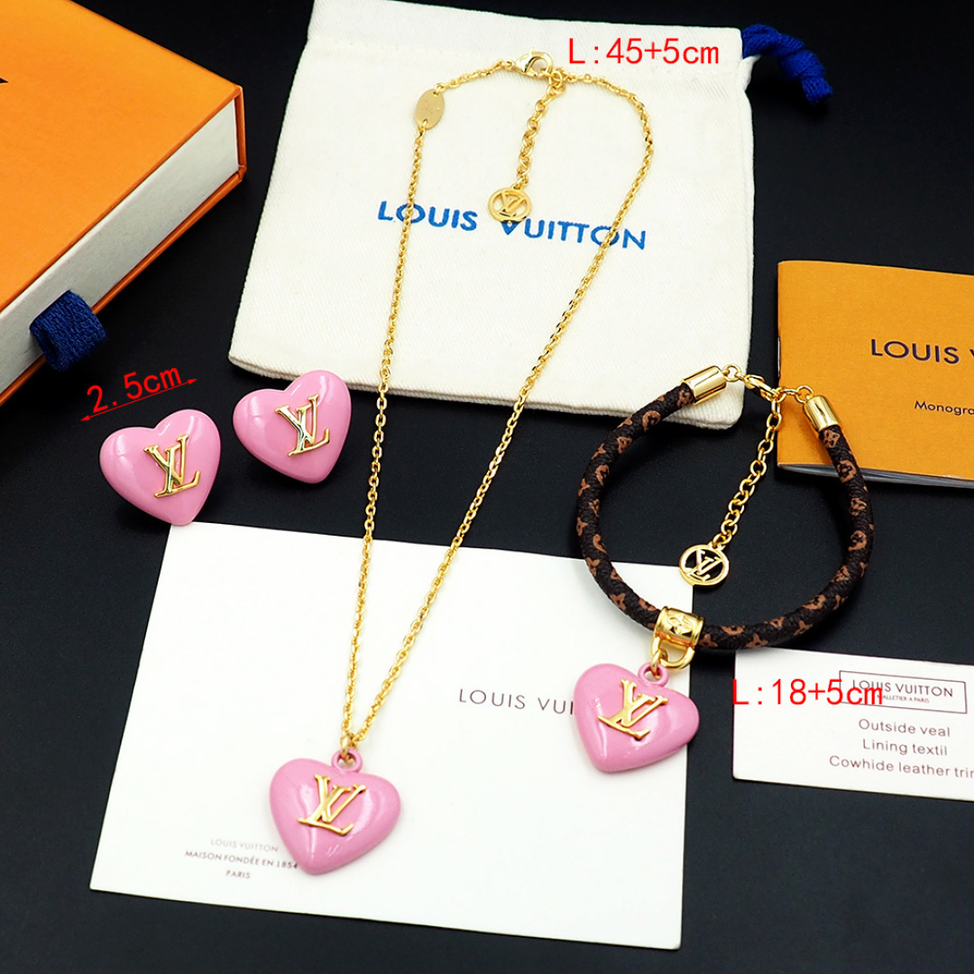 OLYMPUS DIGITAL CAMERA Pink Sweetheart 3pc Set - Image 1