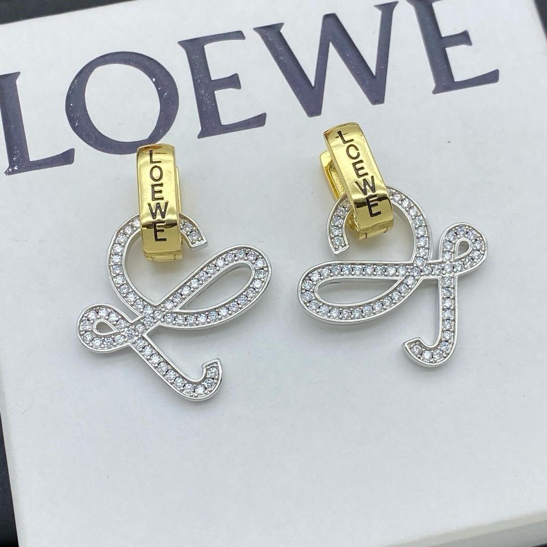 WhatsApp Image 2025-09-18 at 20.26.57_3cf8abba Loew Bling Earrings - Image 1